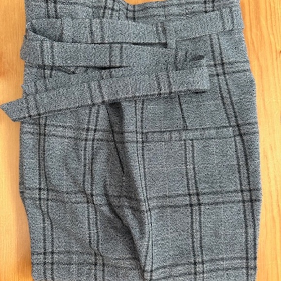 Mango Suite - Trouser - Perfect condition - Picture 11 of 12